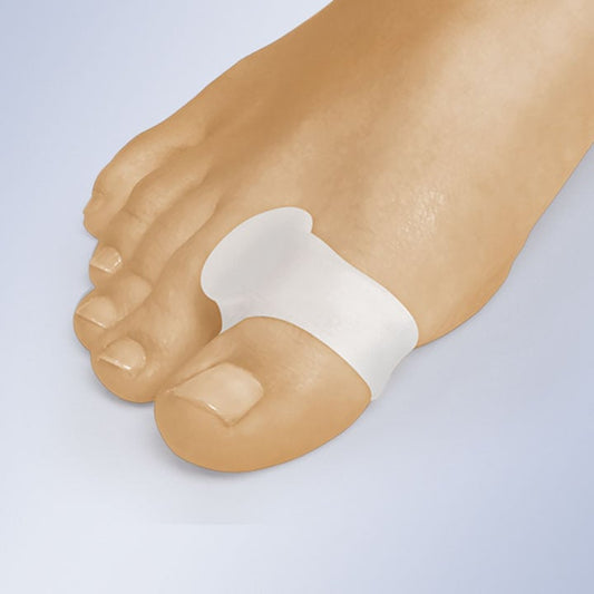 TOE SPREADER WITH TOE LOOP